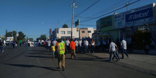 Participa Protección Civil Estatal en resguardo del Desfile