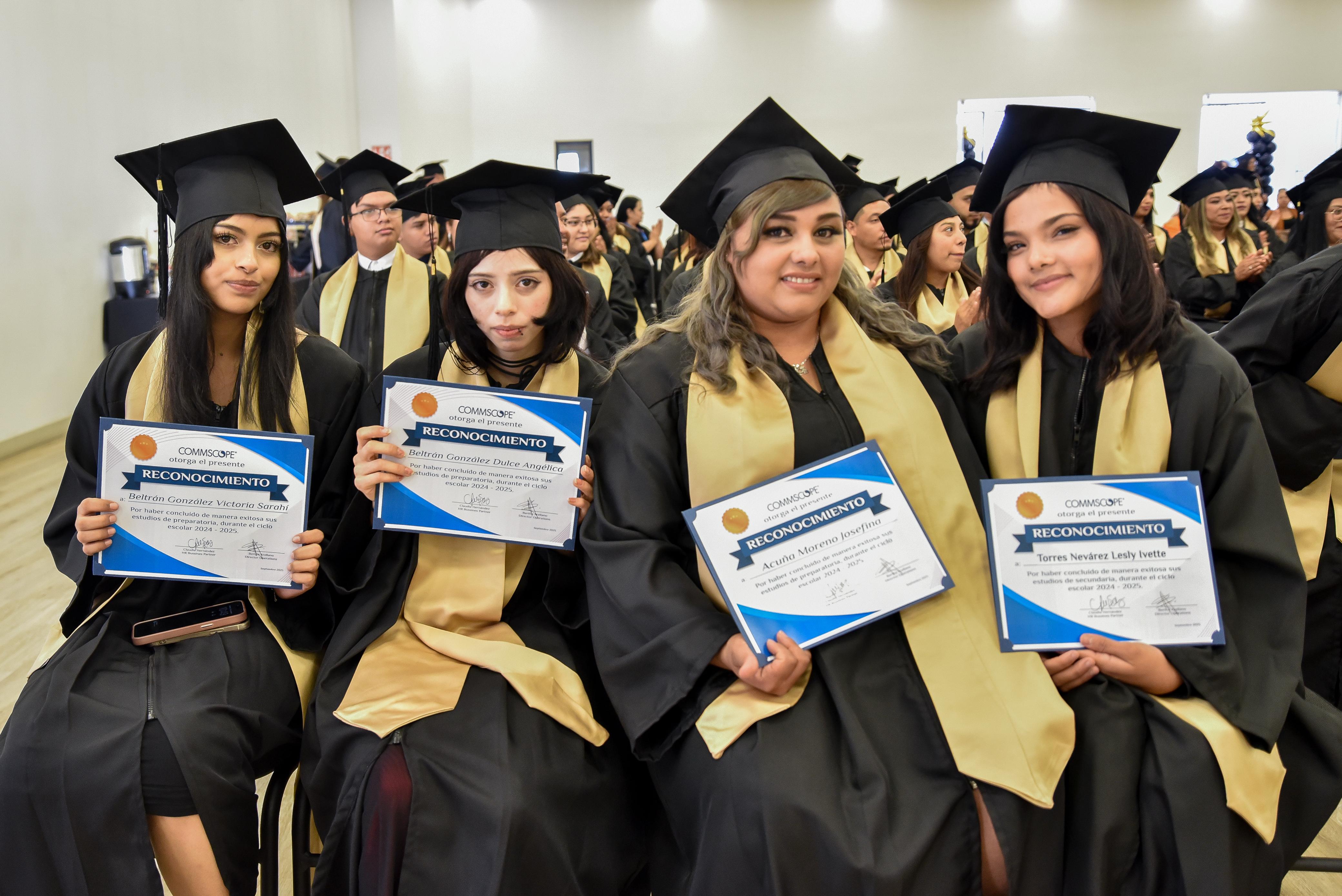 Culminan sus estudios 63 trabajadores de la empresa Commscope en Ciudad ...