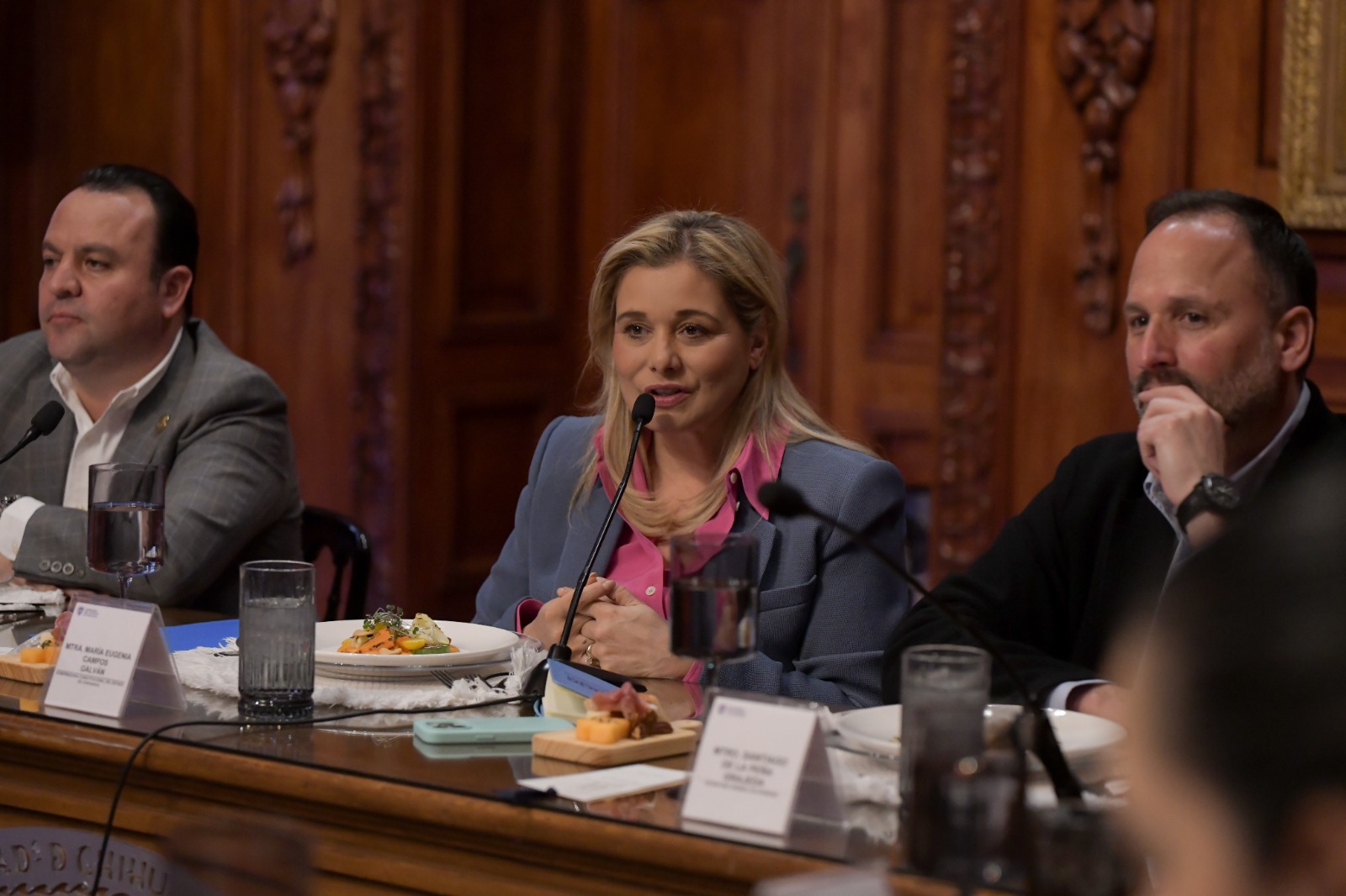 Maru Campos recibe en Palacio de Gobierno a diputados del Congreso del ...