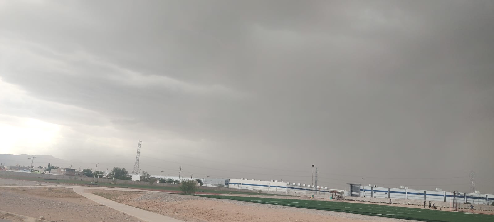 - Habrá precipitaciones fuertes, actividad eléctrica y posibles granizadas en gran parte del territorio estatal